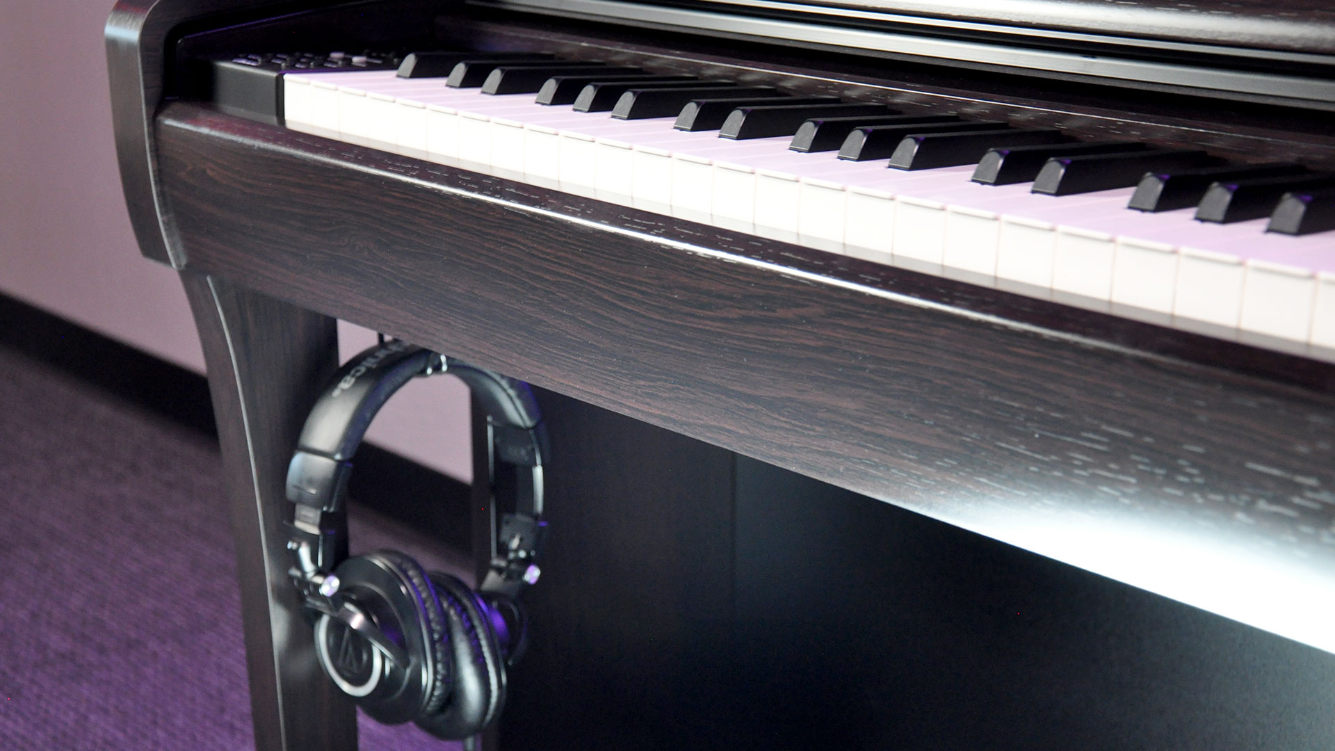 Yamaha Clavinova clp-835 digital piano
