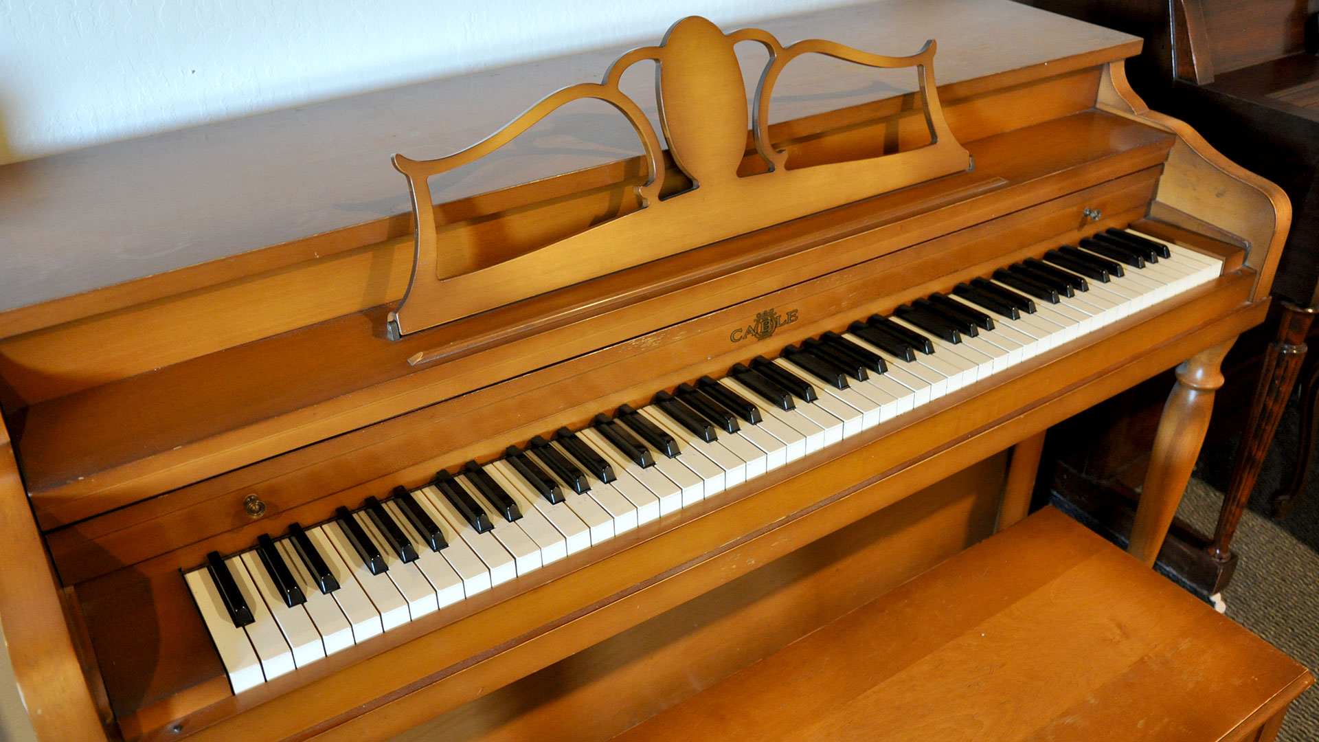 Used Cable Piano Spinet Console