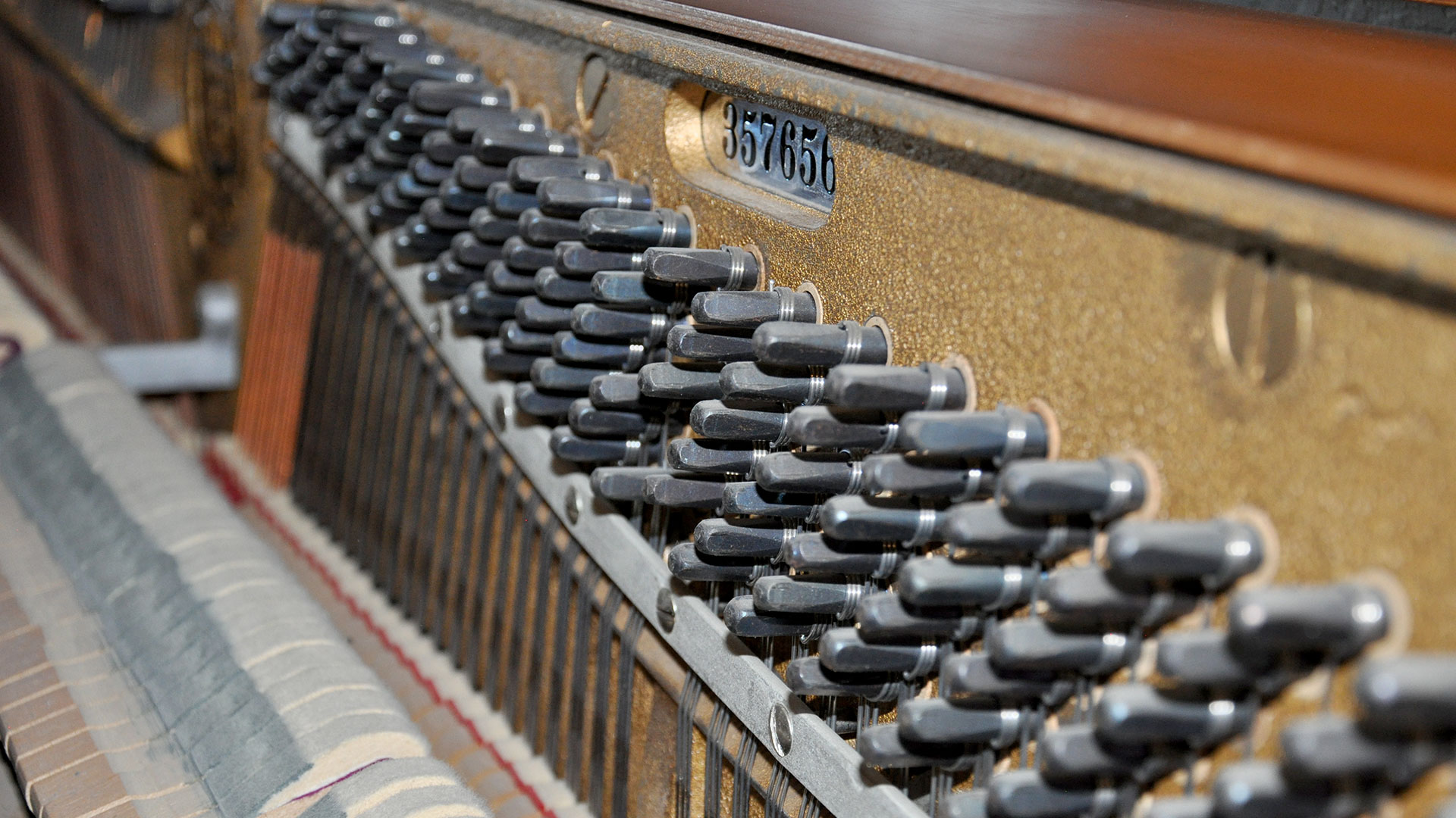 Used Cable Piano Spinet Console