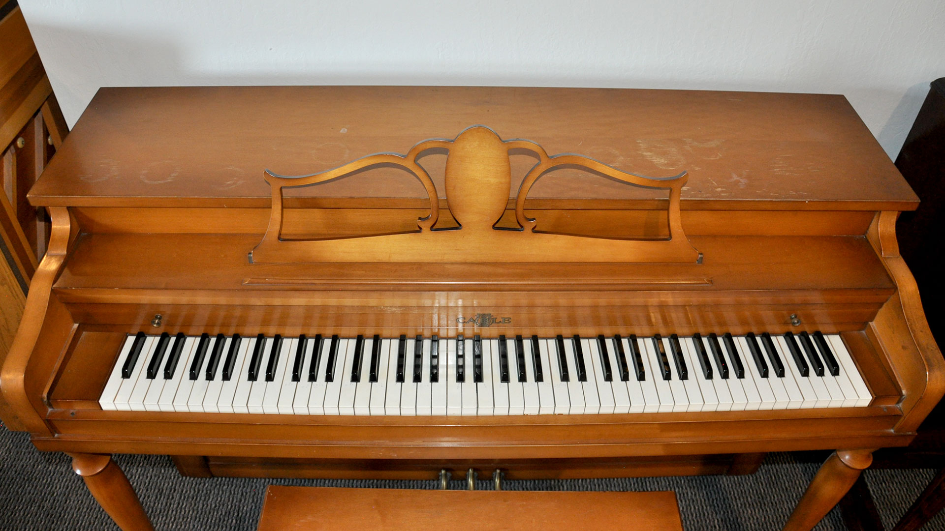 Used Cable Piano Spinet Console