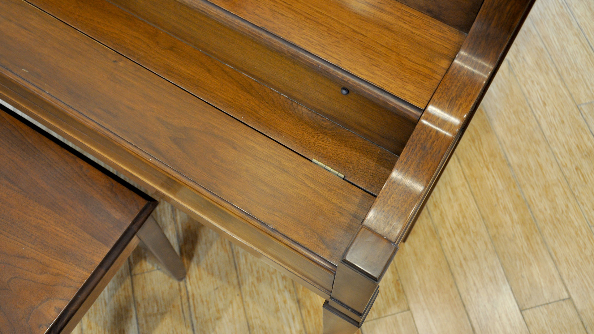 Used Hardman Piano console Upright