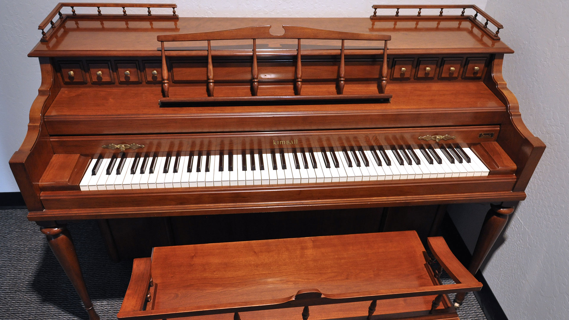 Kimball console Used Piano