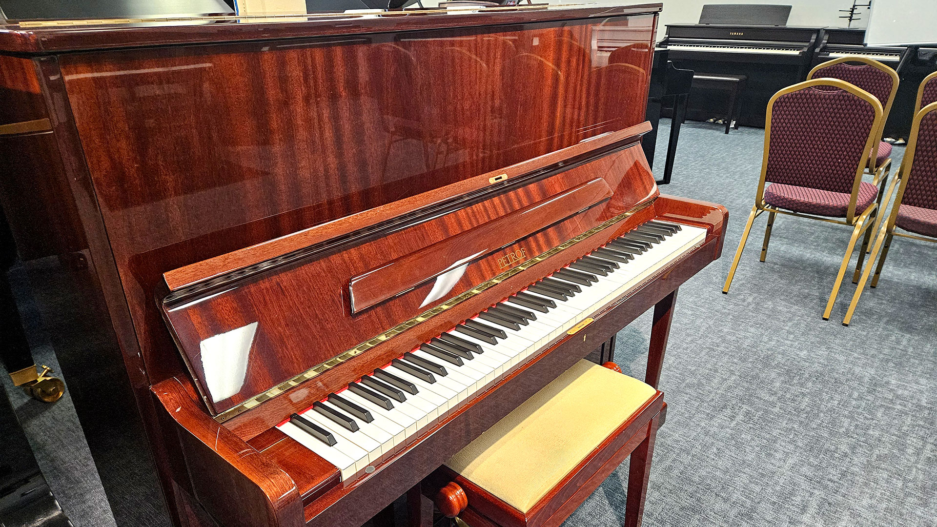 p-125 Petrof Used Piano