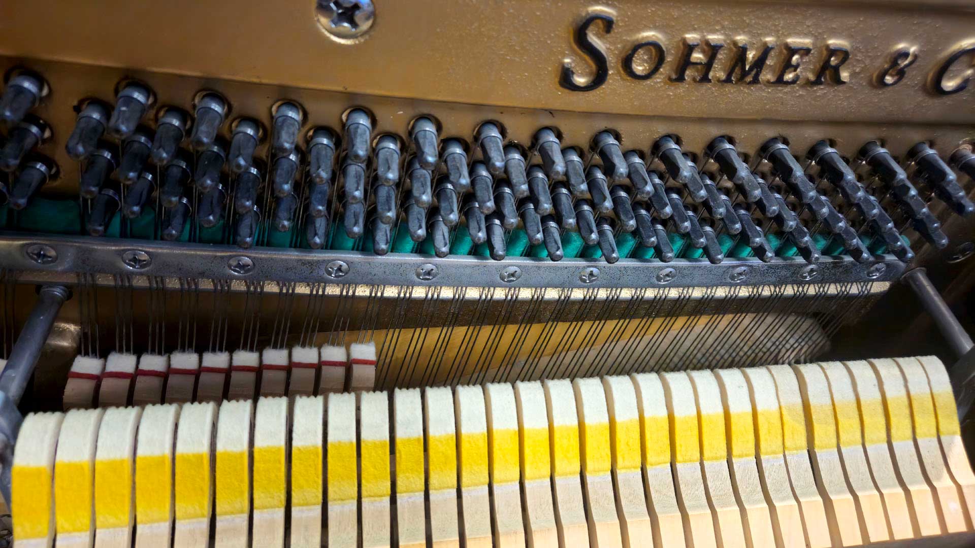 Used Piano Sohmer Console