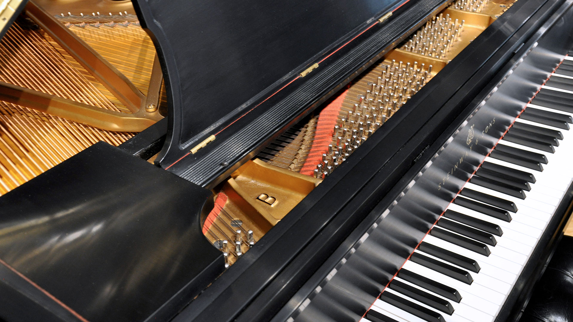 Used Steinway grand piano Model B