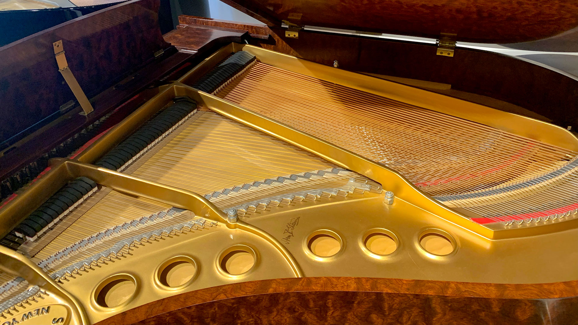 Used Steinway grand piano Model M