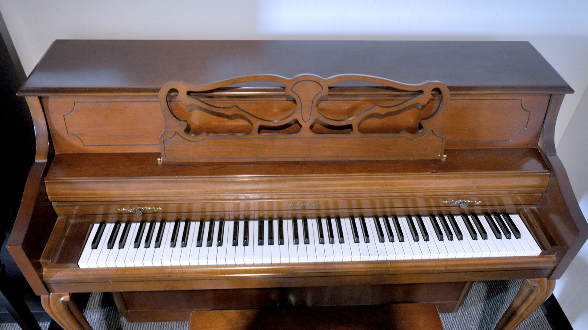 Used Wurlitzer Piano P-265FP
