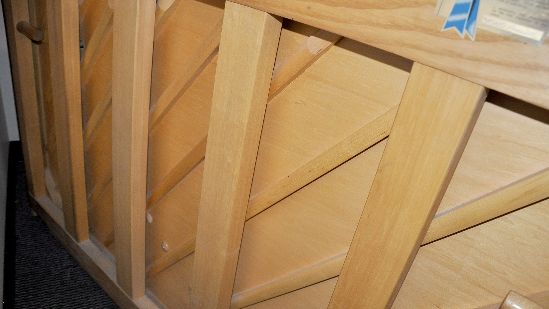 Used Wurlitzer Piano P-265FP