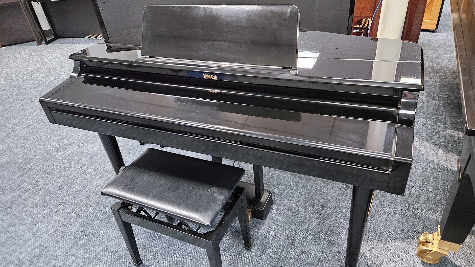 Used Yamaha Clavinova digital piano CLP-555
