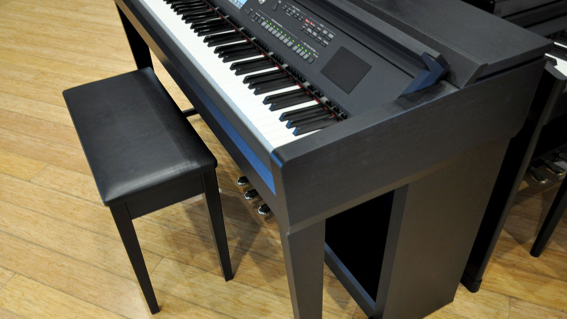 Used Yamaha Clavinova digital piano CVP-605B