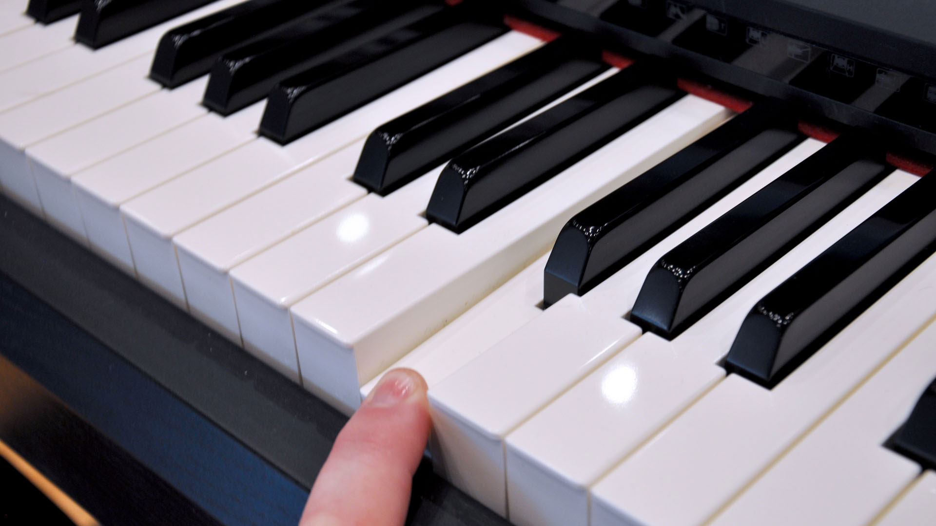 Used Yamaha Clavinova digital piano CVP-605B