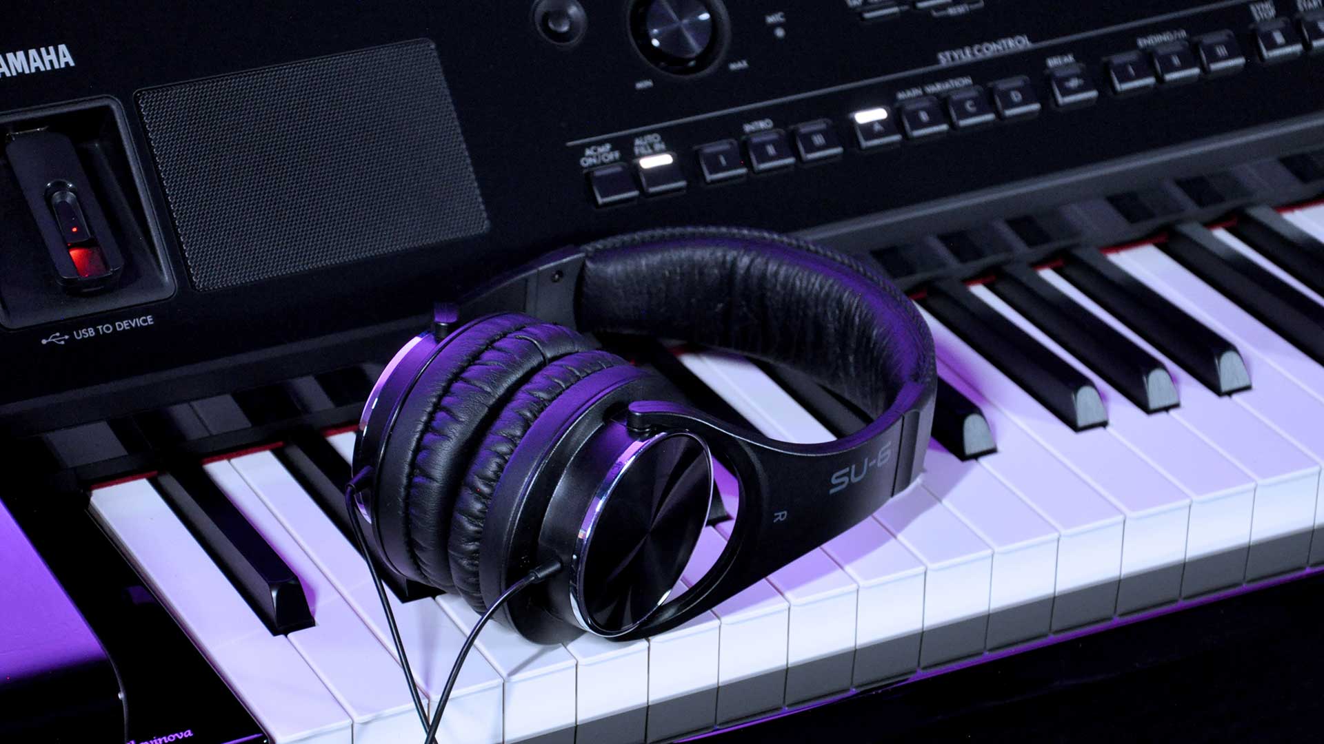 Yamaha Clavinova cvp-909gp digital piano