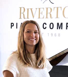 Piano Teacher Gwen Konves