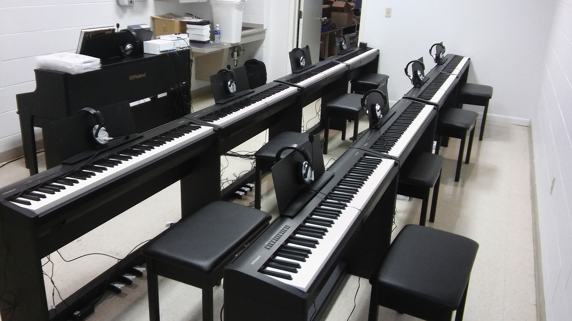 piano lab package 8 students 1 teacher