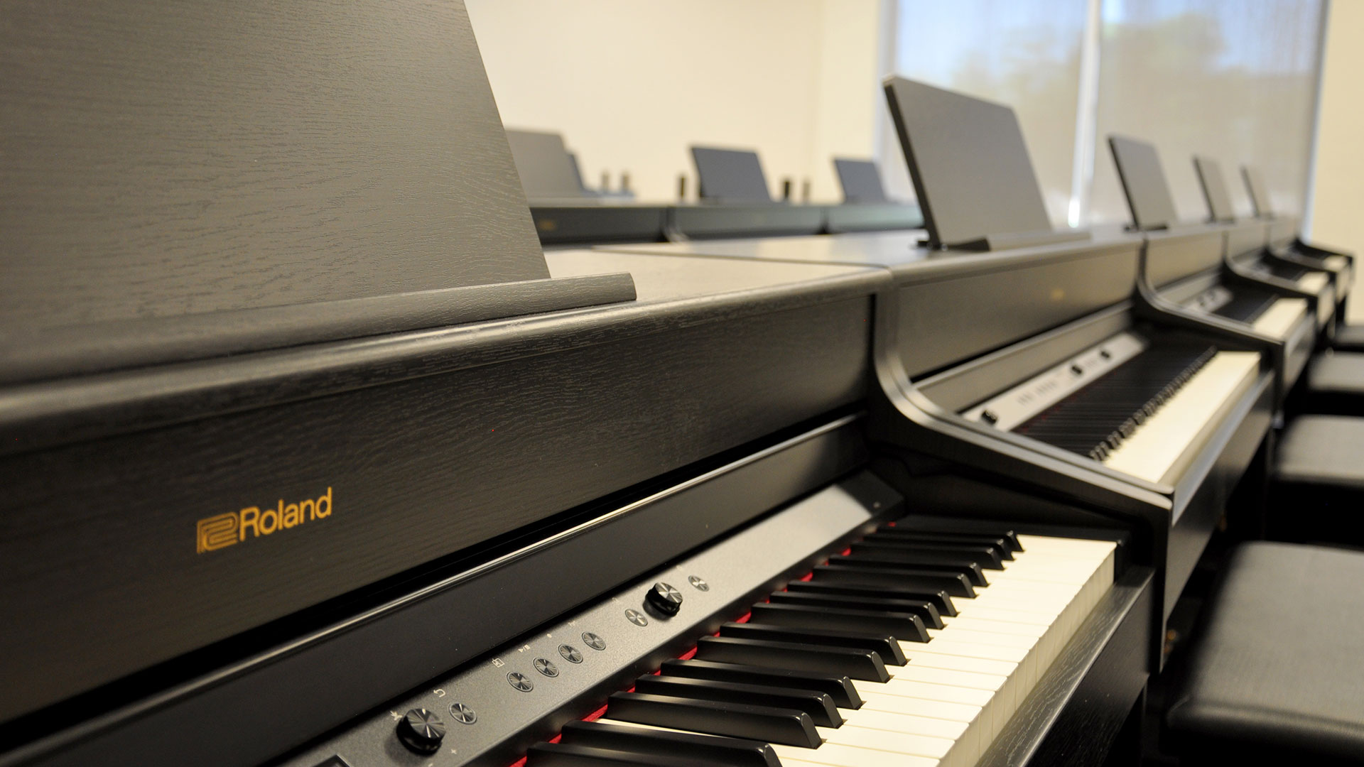 piano lab package 8 students 1 teacher