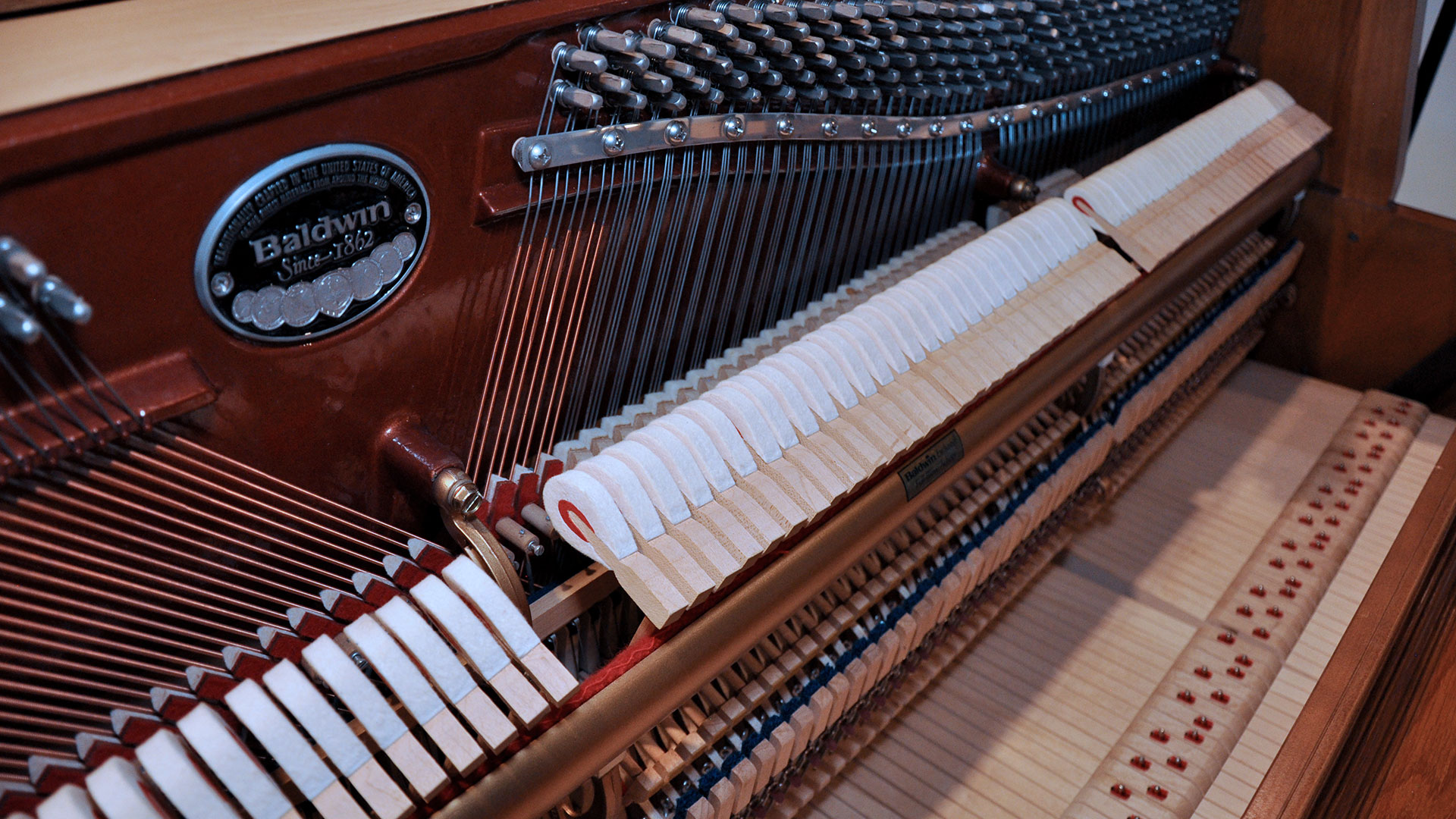 Baldwin piano Model 5057