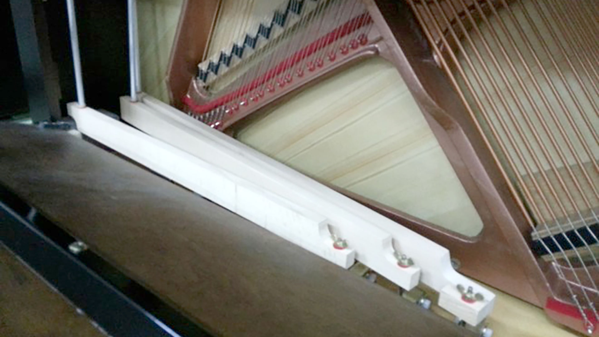 Baldwin piano Model 665