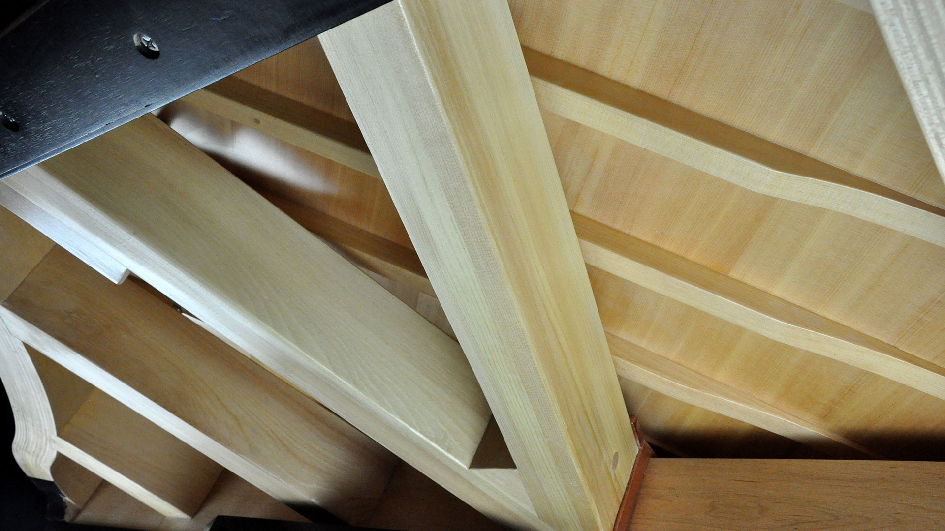 Baldwin baby grand piano Model bp-148