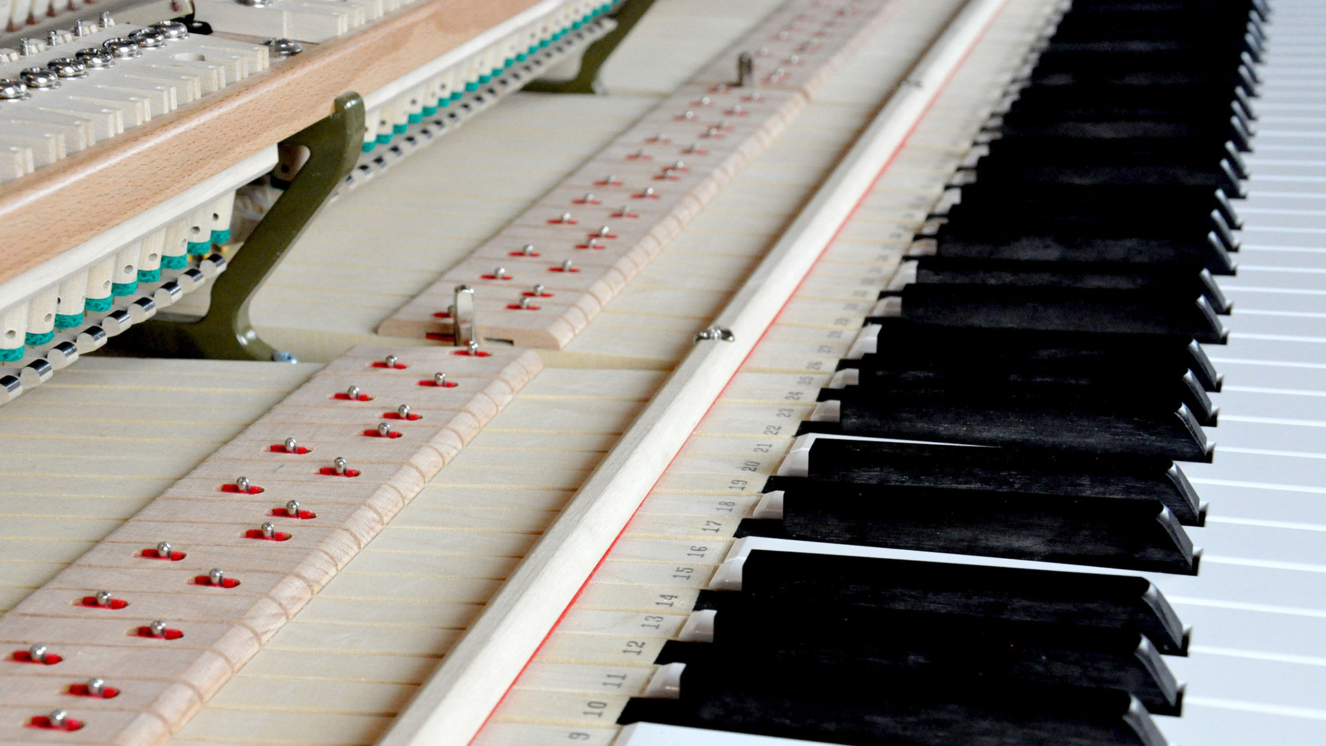 Baldwin grand piano Model bp-178