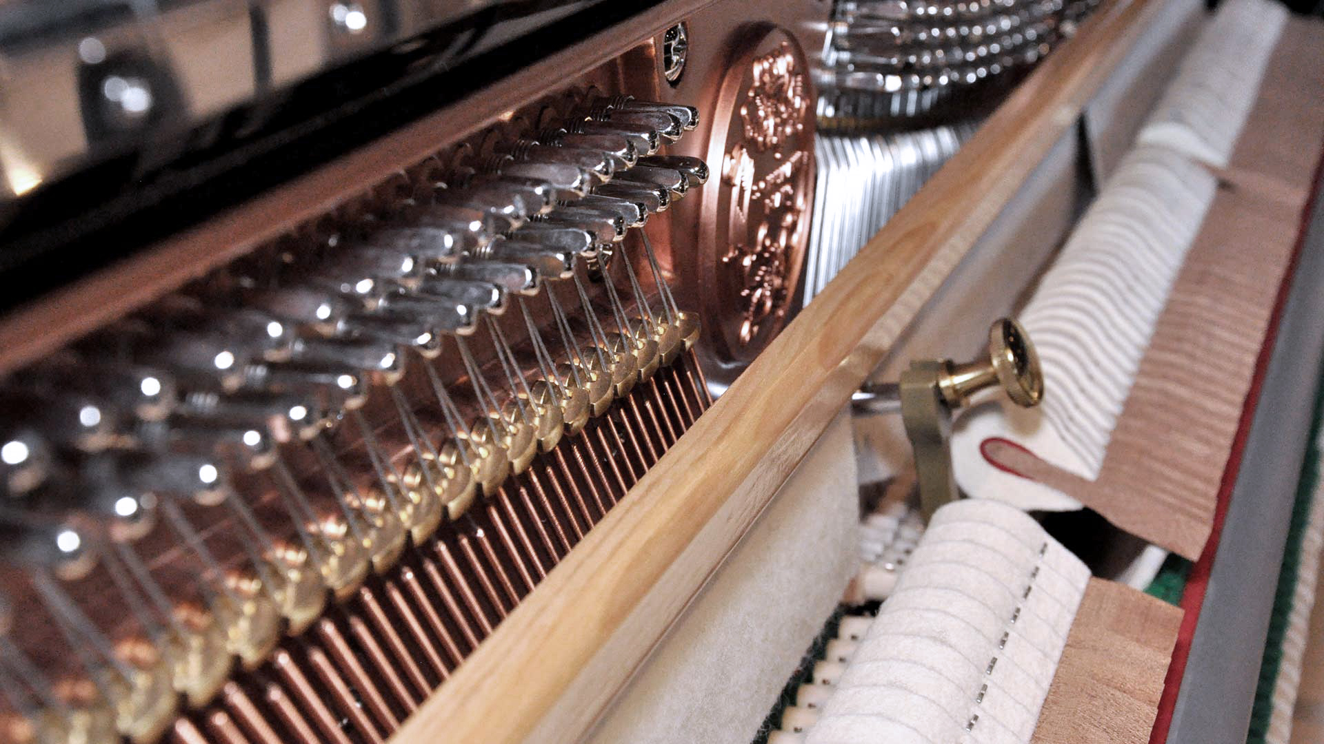 Schumann piano Model C1