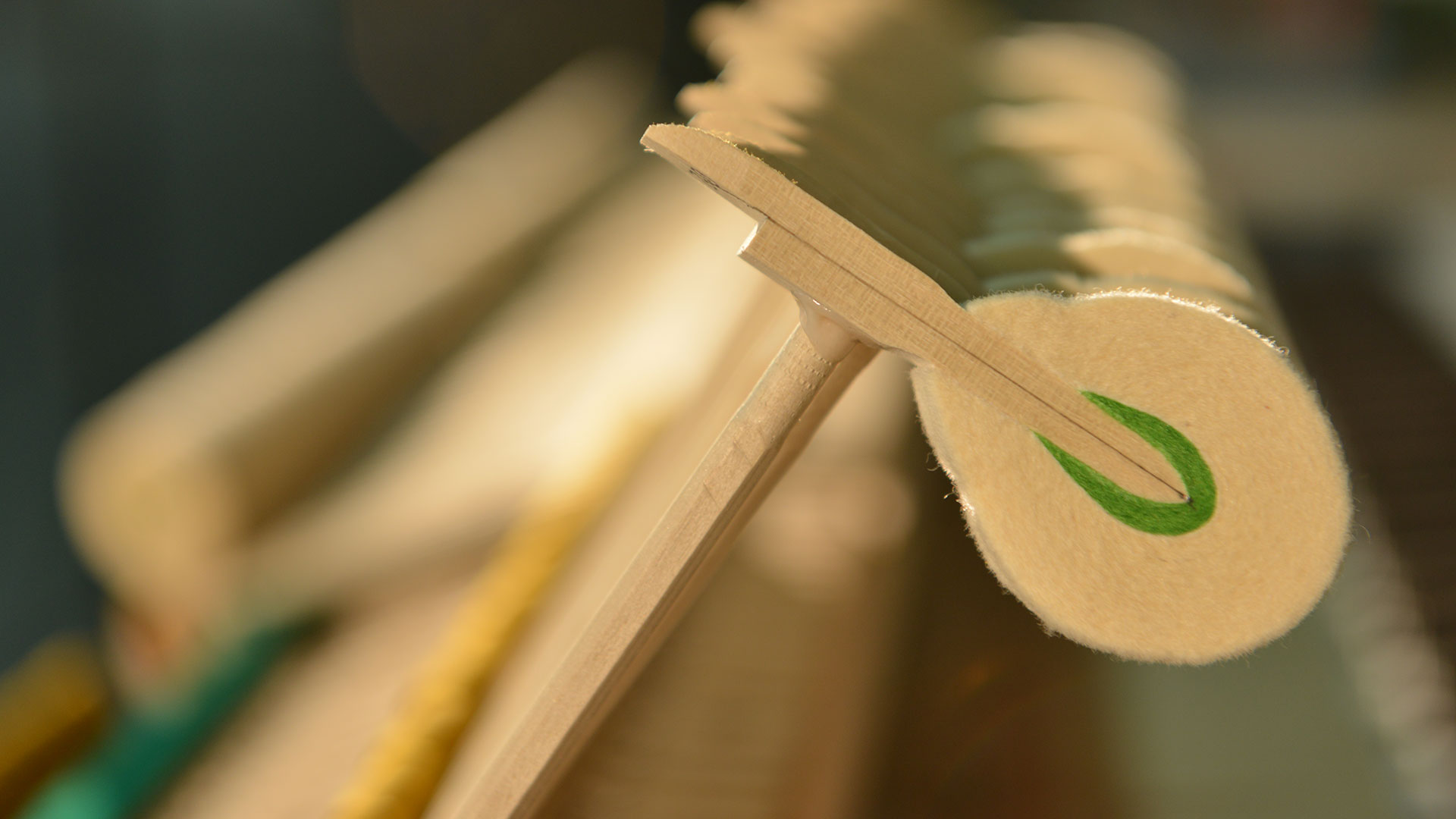 Schumann baby grand piano Model GP-168